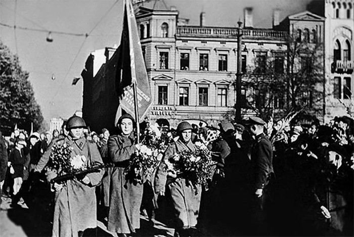 43 ГВАРДЕЙСКАЯ ЛАТЫШСКАЯ СТРЕЛКОВАЯ РИЖСКАЯ ДИВИЗИЯ
