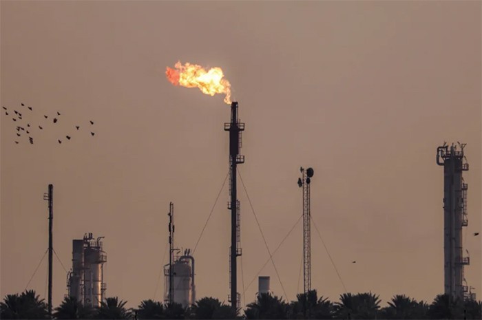 ПОЧЕМУ САНКЦИИ НА НЕФТЬ БОЛЬШЕ НЕ РАБОТАЮТ?