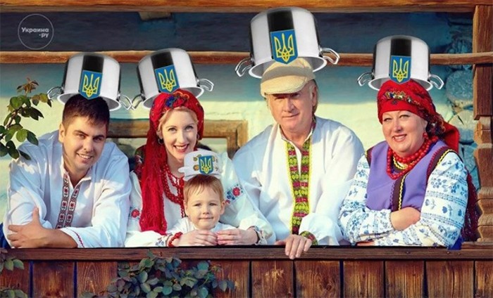 КАК БЫТ ИСПОРТИЛ УКРАИНЦЕВ