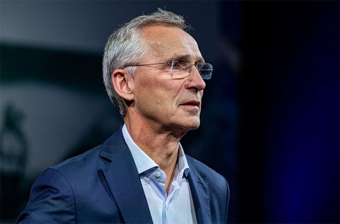 ПУСТОЙ КАРМАН ПРИНЦИПАМИ НЕ НАБЬЕШЬ