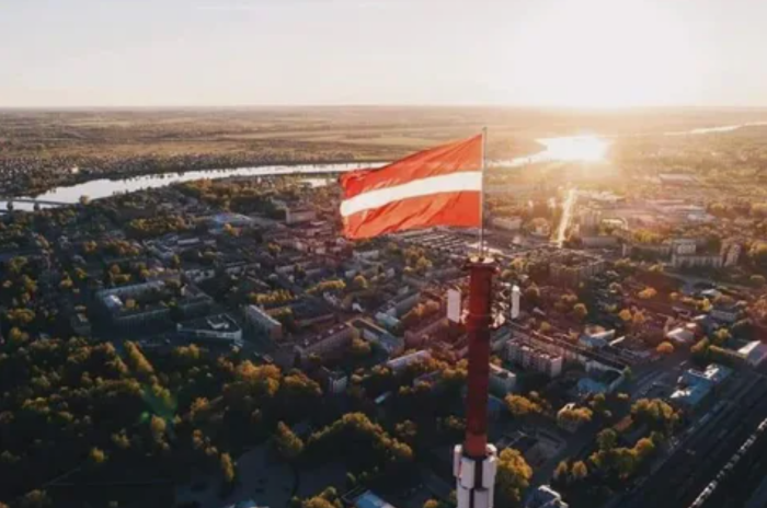 ЗАВИСИМОСТЬ И НИКАКОГО РАЗВИТИЯ