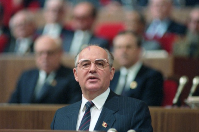 КАК СДАВАЛИ СССР