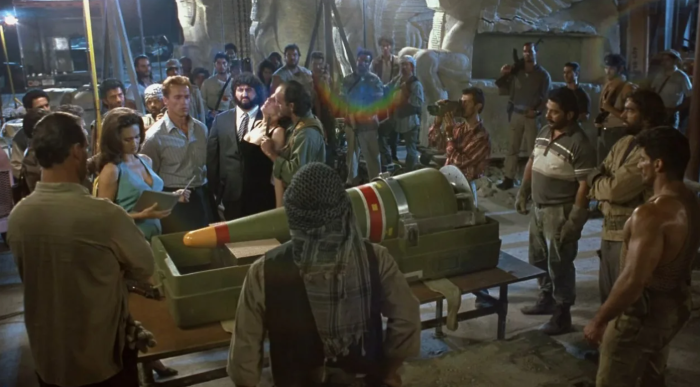 КИНО КАК ОРУЖИЕ