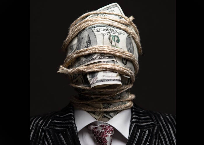 ВРЕМЕННО СТЕСНЕННЫЕ МИЛЛИОНЕРЫ