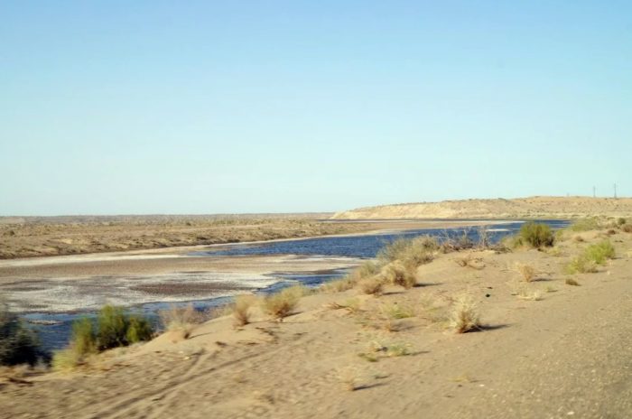 ​ВОДЫ РАЗДОРА