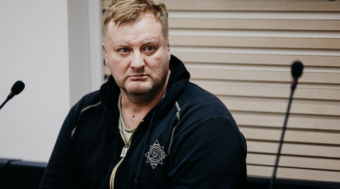 ОЛЕГУ БЕСЕДИНУ ЗАПРЕТИЛИ ЗВОНКИ 