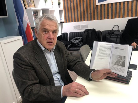 ПРОФЕССОР, ПАПА КАРЛО И БУРАТИНО