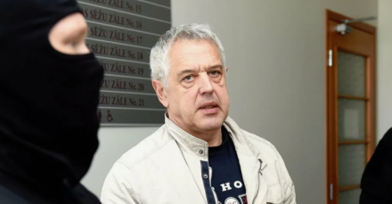 НАПИСАЛ САШЕ ГАПОНЕНКО