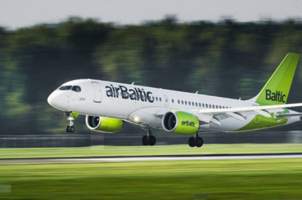 AIRBALTIC: ПАДАЕМ!