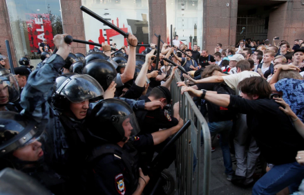 Болевой/боевой порог. О чем говорят протесты на улицах Москвы.