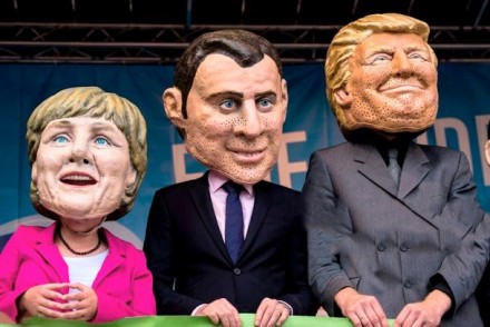 Порочные брови Трампа, решительные челюсти Меркель